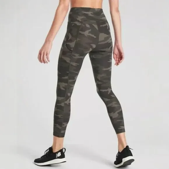 Athleta Ultimate 7/8 Tights High Waist Camo Leggings Stash Pockets Size M - Picture 4 of 10
